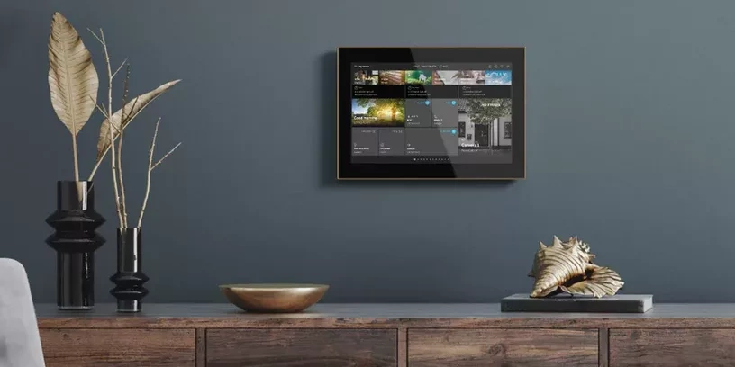 How to choose the best smart home control panel for your needs