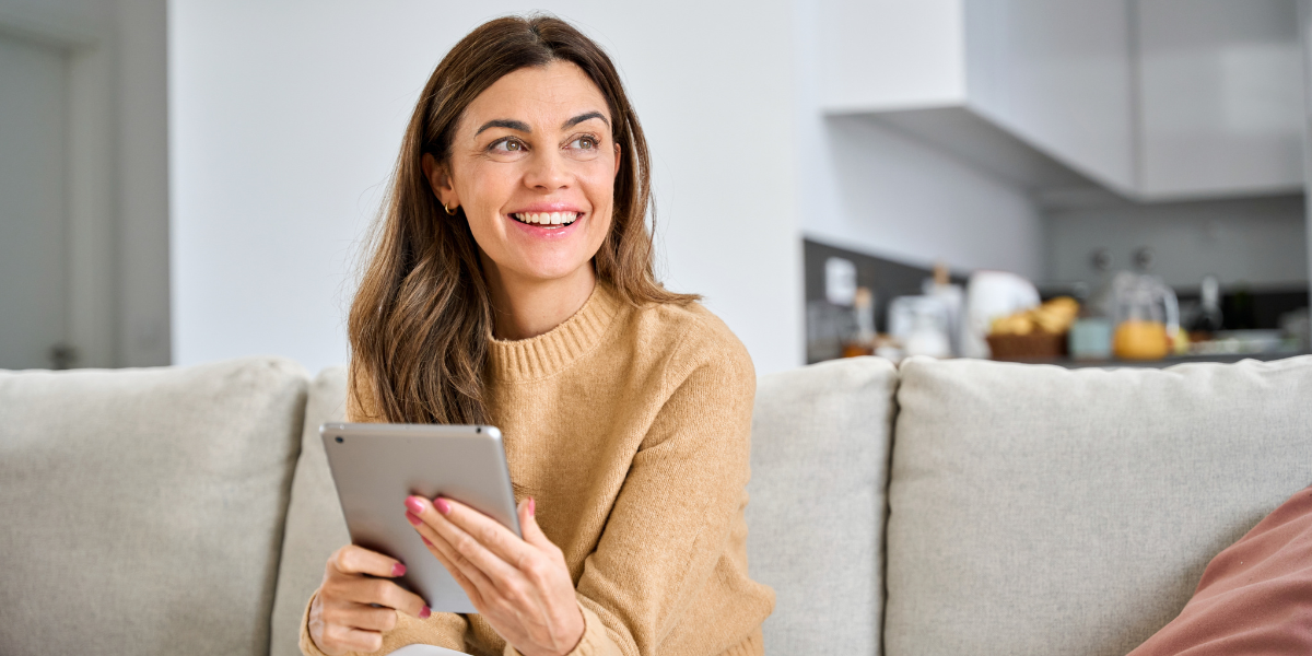 Smart outlets meet KNX: The long-term energy solution for homeowners