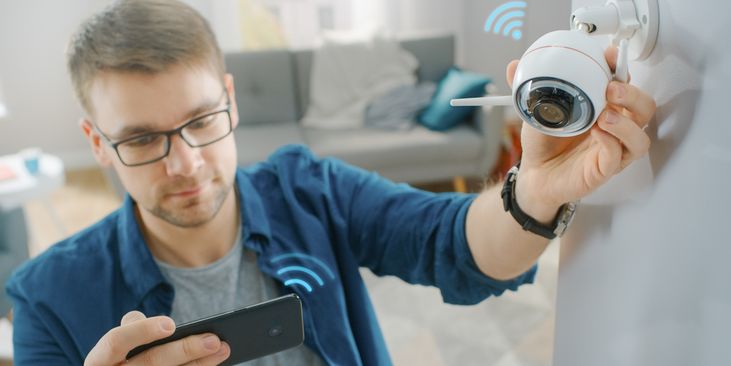 Come e dove installare una telecamera di sicurezza intelligente a casa propria