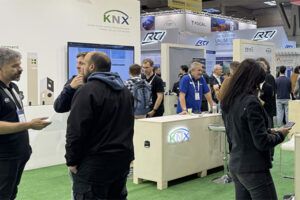 ISE Show Report Deel 1: KNX IoTech, cyberveiligheid en energiebeheer in één ecosysteem